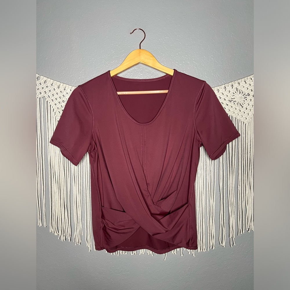 lululemon athletica Short Sleeve Twist Front Top - Burgundy